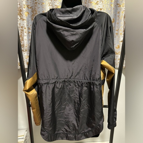 Puma Metal Splash Hooded Women's Training Anorak Jacket - Picture 3 of 10